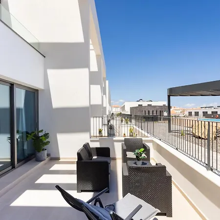 Home2book Casa Ewelin Pool & Terrace